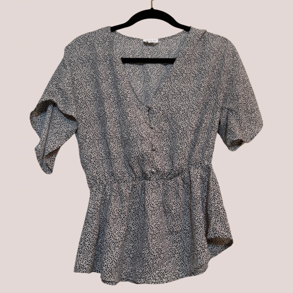 Sienna Sky • Black White Babydoll Peplum Button Short Sleeve Blouse • Sz Medium